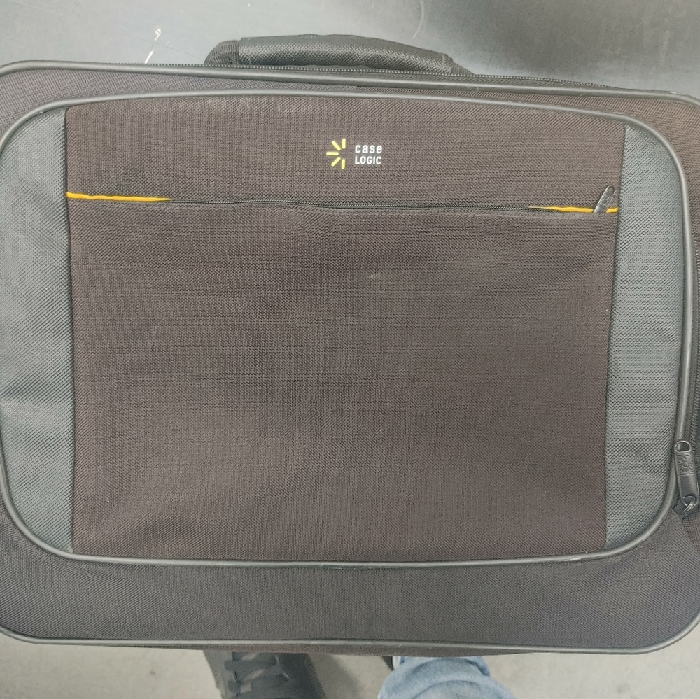 Logic laptop bag